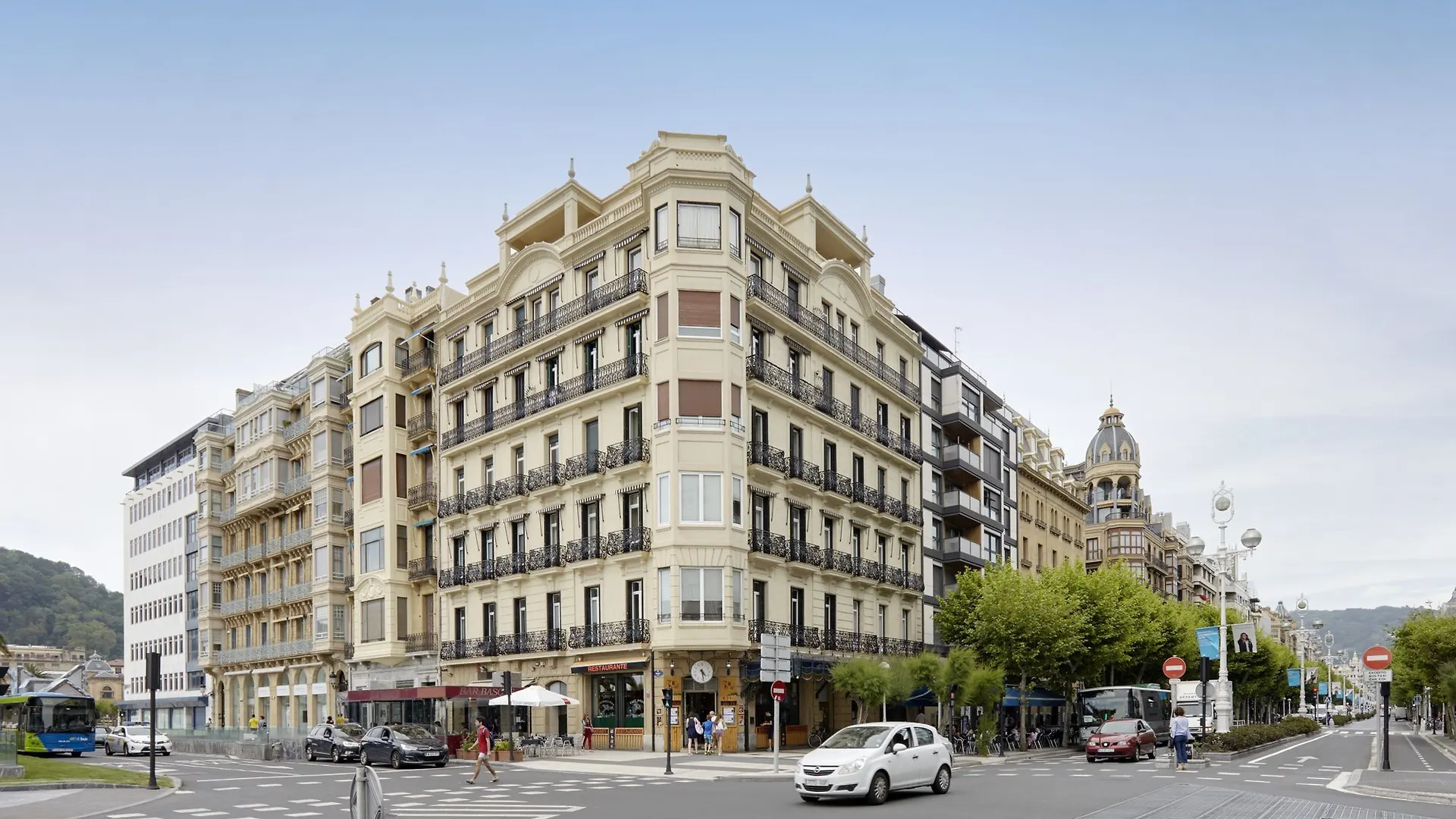 Appartement La Concha Suite 2 by FeelFree Rentals San Sebastian Spanje